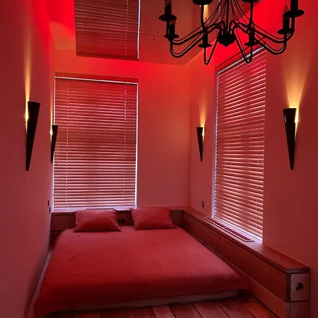Old Town Retro House